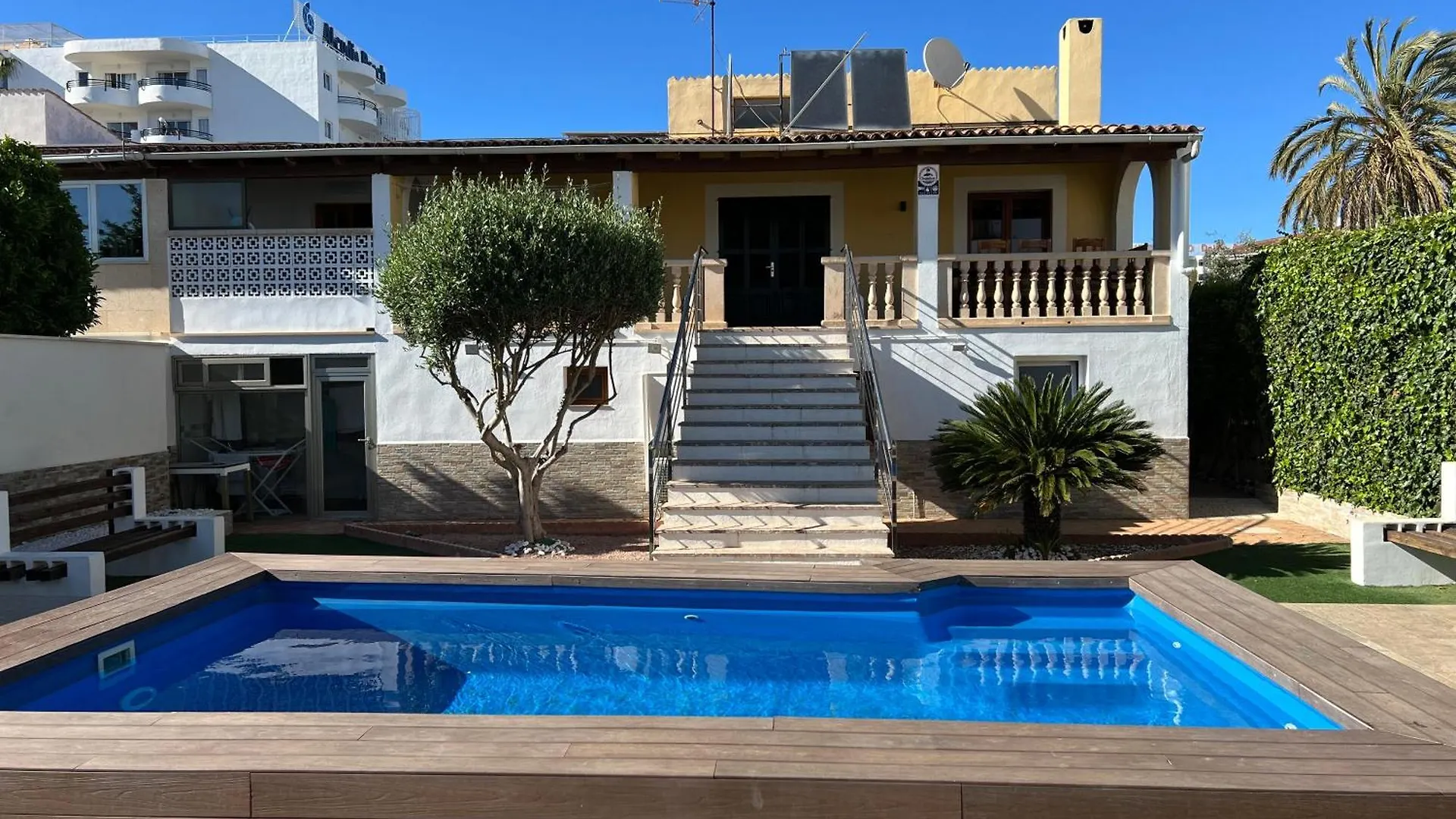 Contatos de Villa Raphael 8 Personas Con Piscina